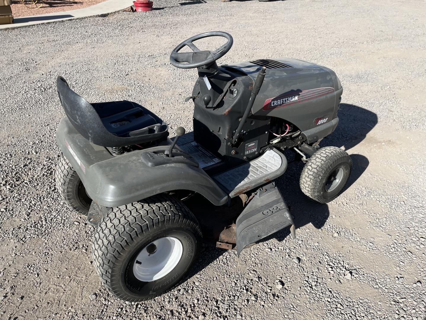 ./imagenes/INVOICE/2019/17239/CORTADORA DE ZACATE CRAFTSMAN LT 1000 (3).JPG